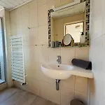 Πανσιόν Strandbude 3*