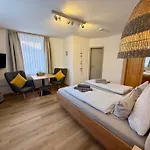 Pensión Strandbude 3*