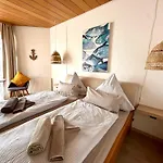 Strandbude بوركم